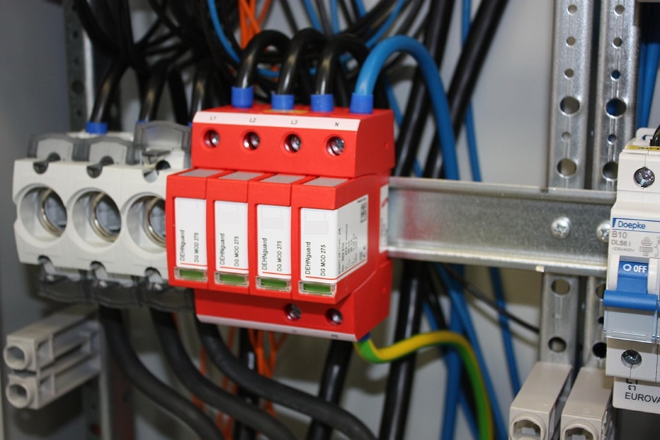 U berspannungsschutz bei Elektrotechnik Becker in Großwallstadt